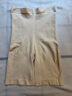 Empetua Nude High-Waisted Shaper Shorts Size XL/XXL